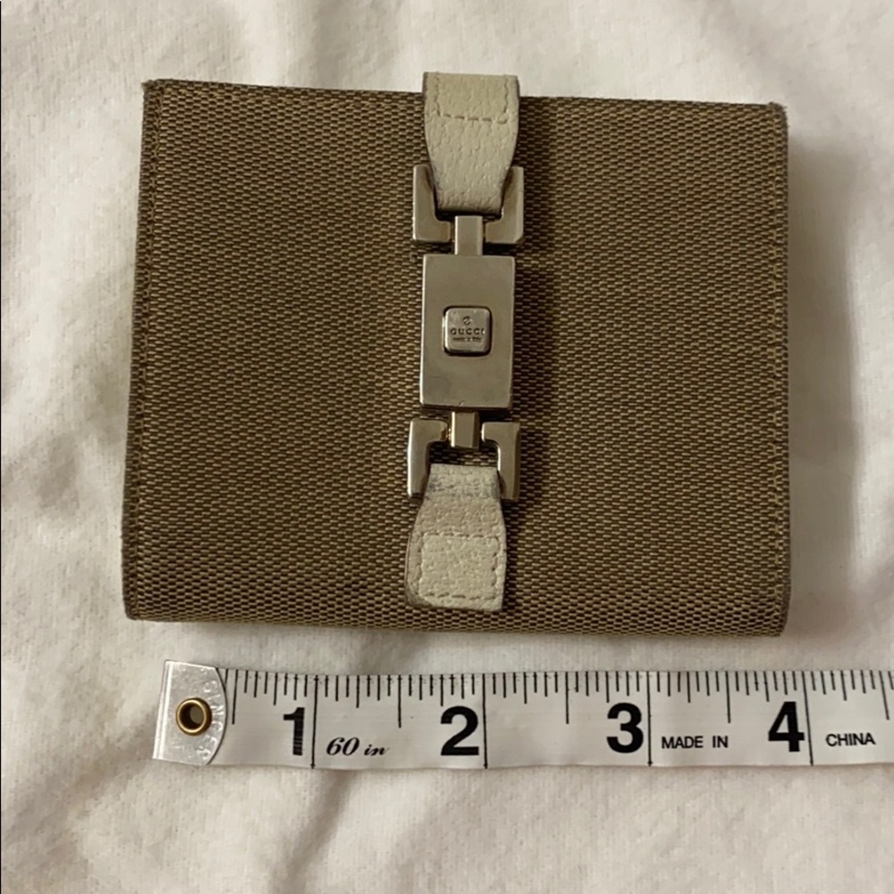 Wallet - Picture 2 of 8